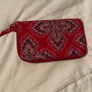 Vera Bradley Frankly Scarlet wallet with wrist strap